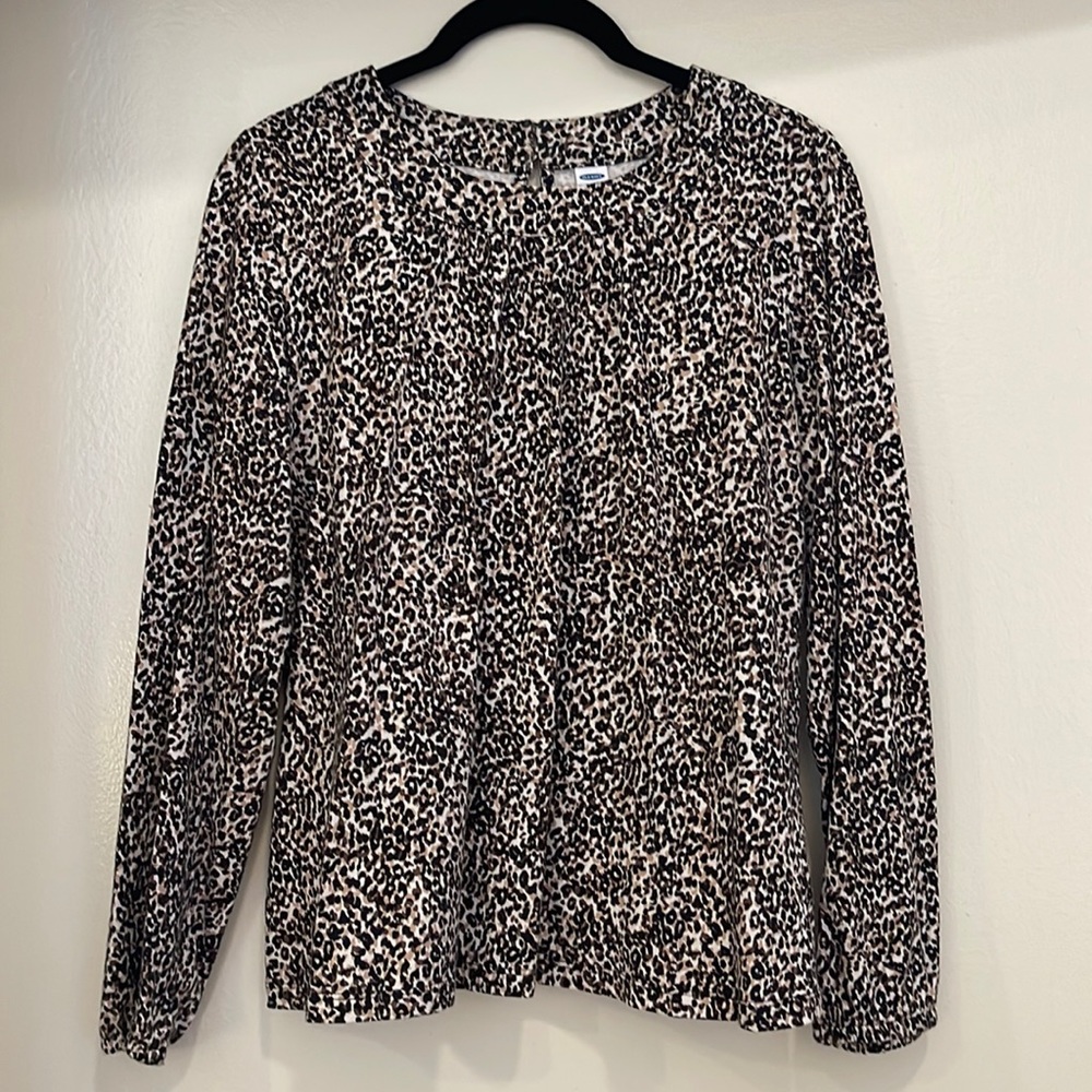 OLD NAVY Leopard Top M